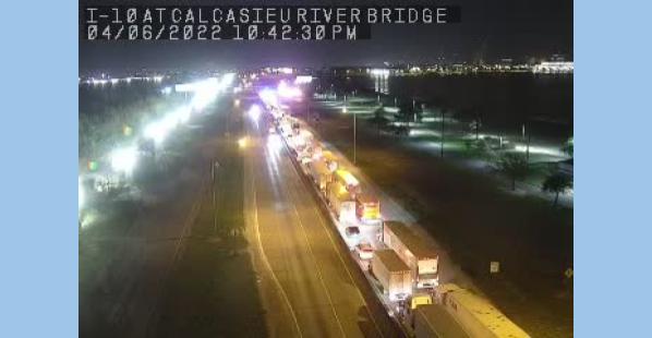 Lake Charles Crash Closes I-10 East Near Lakeshore Drive Due to Crash