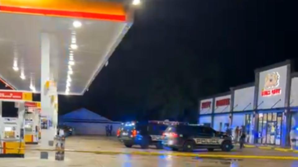 Shooting at King's Point convenience store on Gerstner Memorial Blvd in Lake Charles, Louisiana