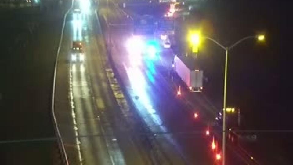 Lake Charles I-10 Westbound Crash Blocks All Westbound Lanes, Slows Traffic on I-10 Eastbound Near Calcasieu River Bridge