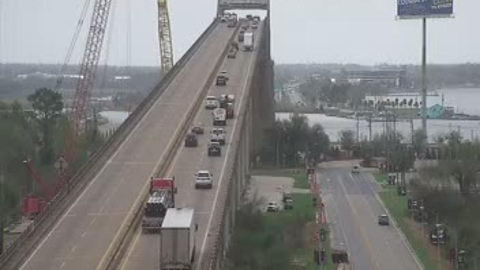 Louisiana I-10 Calcasieu River Bridge Eastbound Lanes Reopen After Crash Damages Bridge